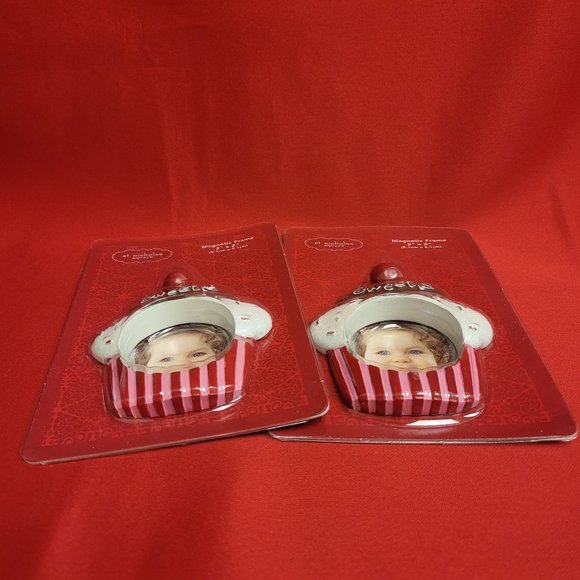 Magnetic Refrigerator Picture Frame Cupcake St Nicholas Square Set of 2 - Picture 6 of 10